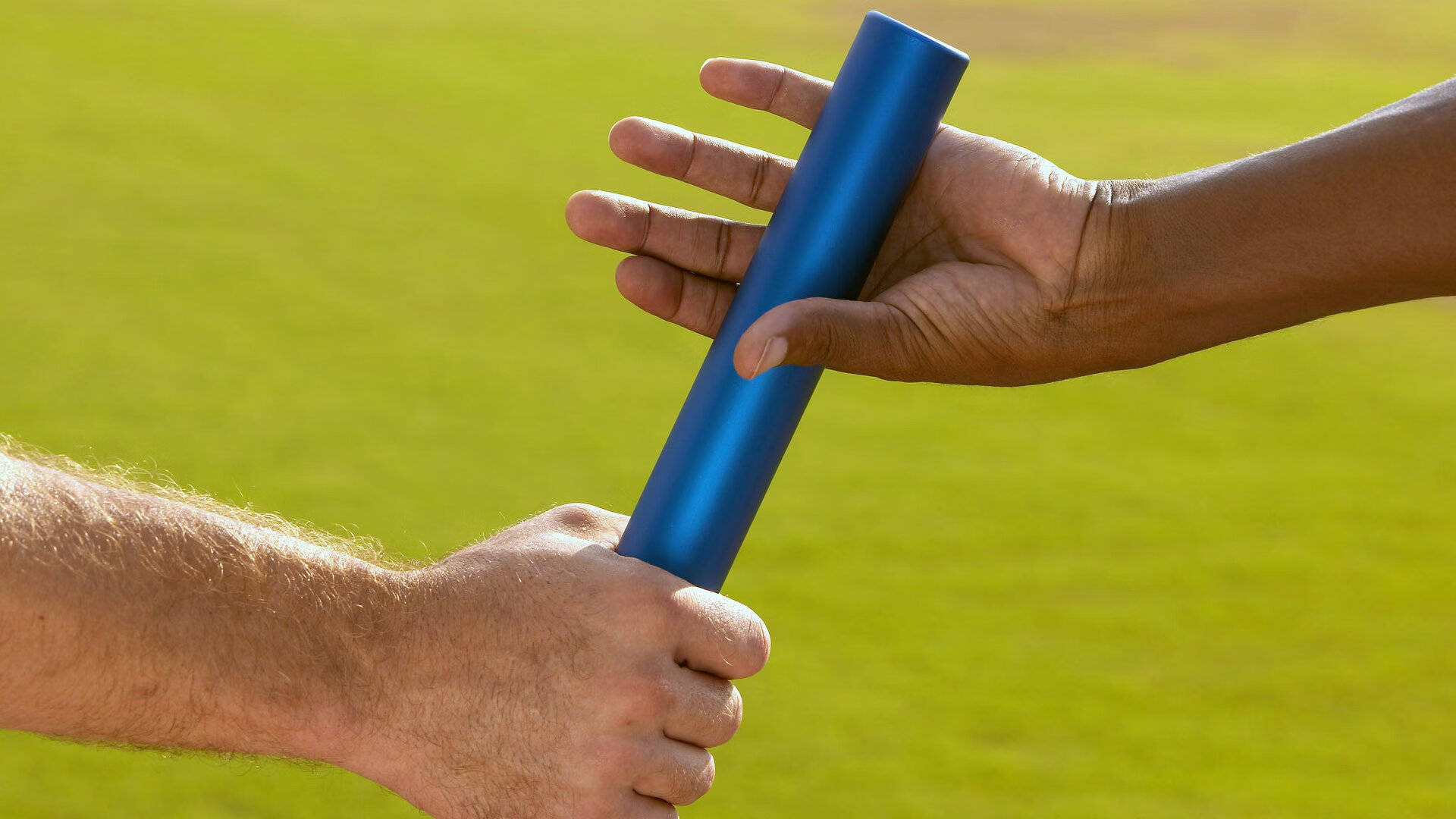 开云权威入口-临场应变：天气突变带来的战术博弈，临场变化